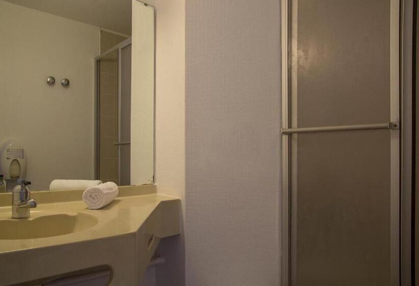 Семейный Номер, The Originals City, Hôtel Amys, Tarbes Sud
