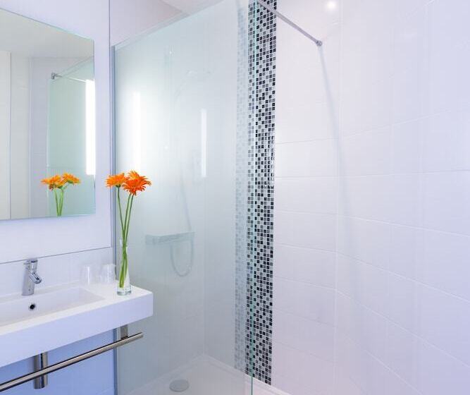 Номер Стандарт Двуспальная Кровать, Ibis Styles Strasbourg Centre Petite France