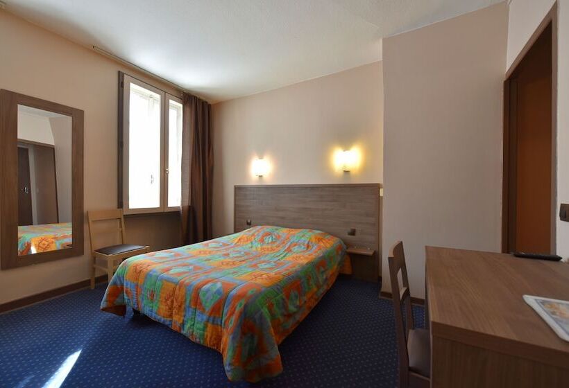Номер Стандарт, Logis Hôtel Saint Jacques