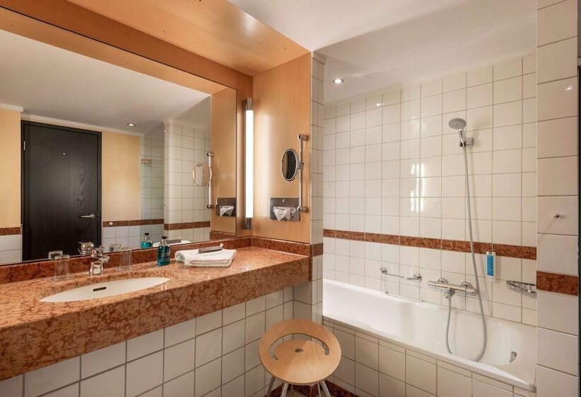 Номер Deluxe, Vienna House By Wyndham Remarque Osnabrück