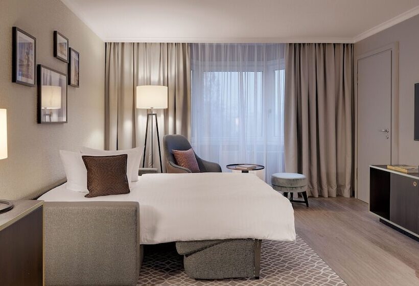 高级套房, Bilderberg Bellevue Hotel Dresden