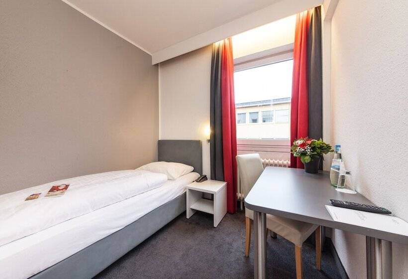 Номер Стандарт, Sure Hotel By Best Western Muenchen Hauptbahnhof
