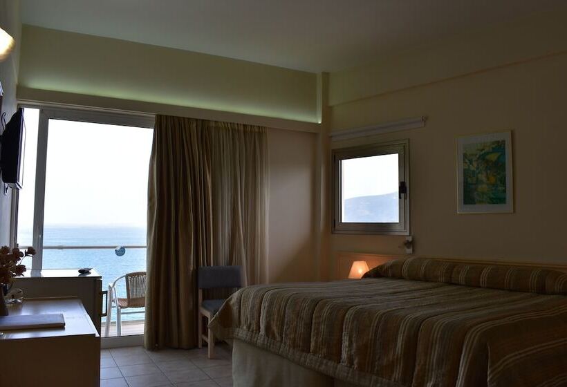 Номер Superior Вид на Море, New Aegli Resort
