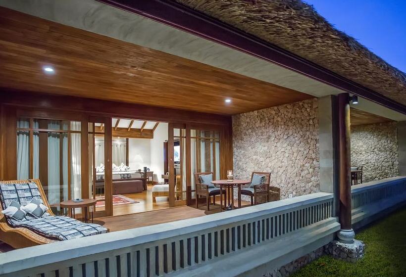 Номер Deluxe Вид на Сад, The Oberoi Beach Resort, Lombok