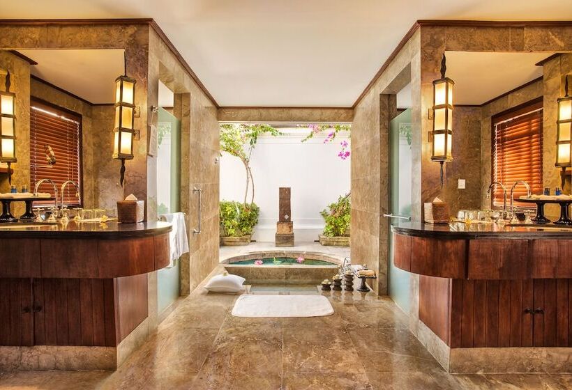 Вилла Deluxe 1 Спальня, The Oberoi Beach Resort, Lombok
