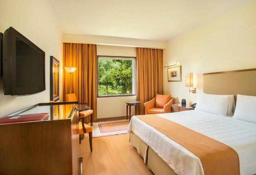 Chambre Deluxe Vue Jardin, Trident Agra