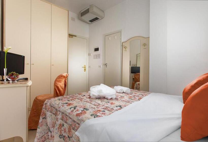 Deluxe Driepersoonskamer met Uitzicht op Zee, Acapulco