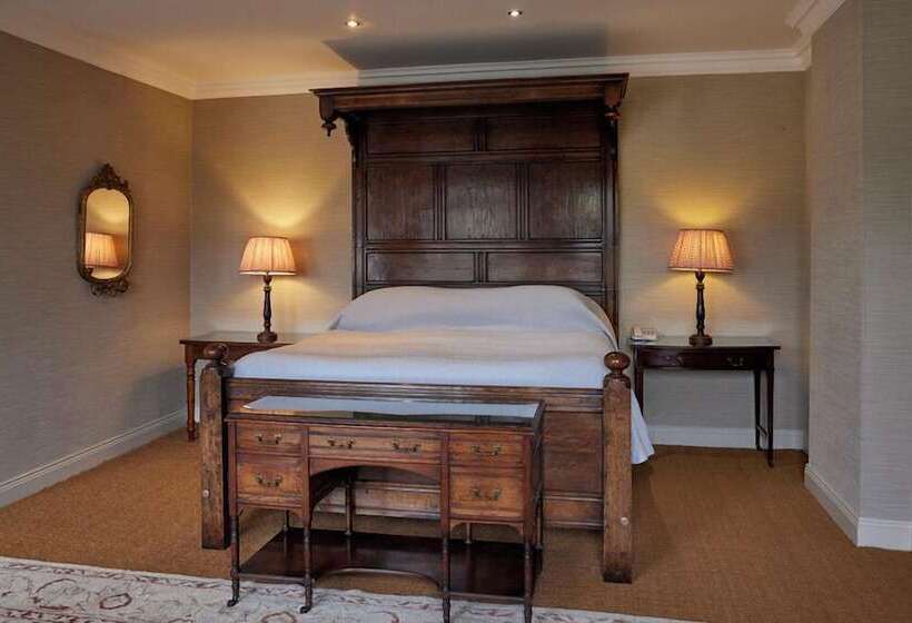 Junior Suite, Perryville House