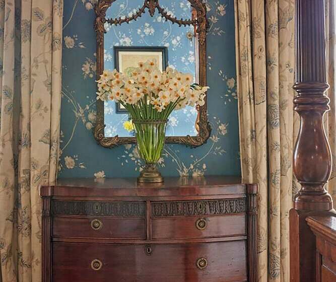 Junior Suite, Perryville House