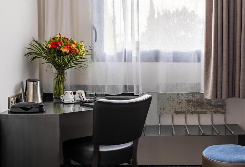 Номер Стандарт Адаптированный для Инвалидов, Best Western Saint Exupéry Eysines   Bordeaux Ouest