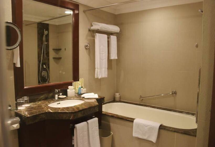 豪华套房, Sule Shangrila, Yangon