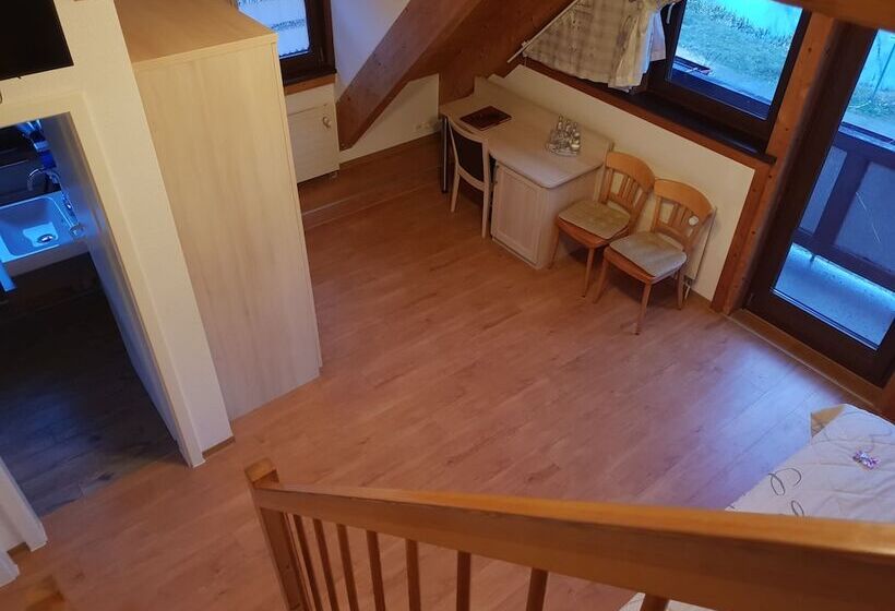 اتاق خانوادگی, Neue Mühle Kleines Land