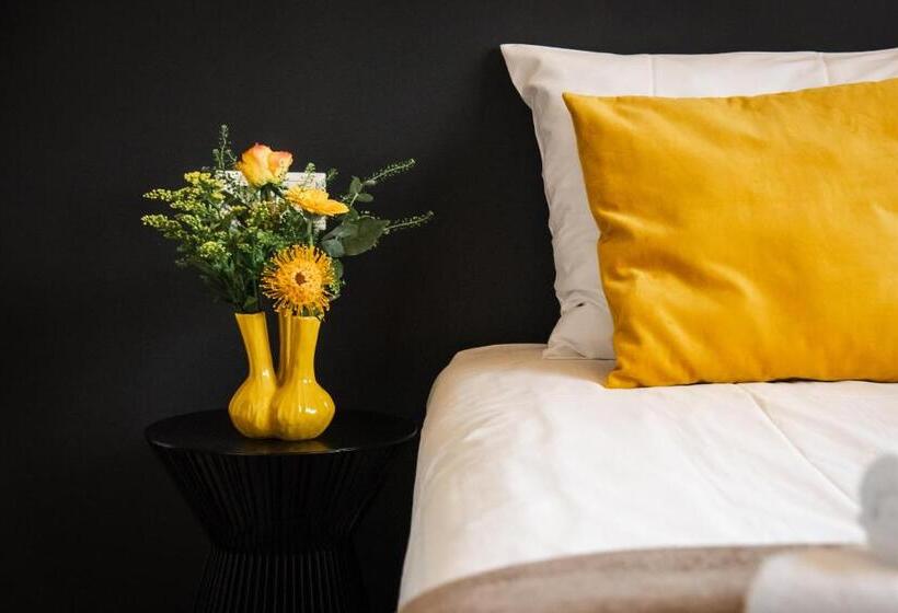 Chambre Standard, Riche
