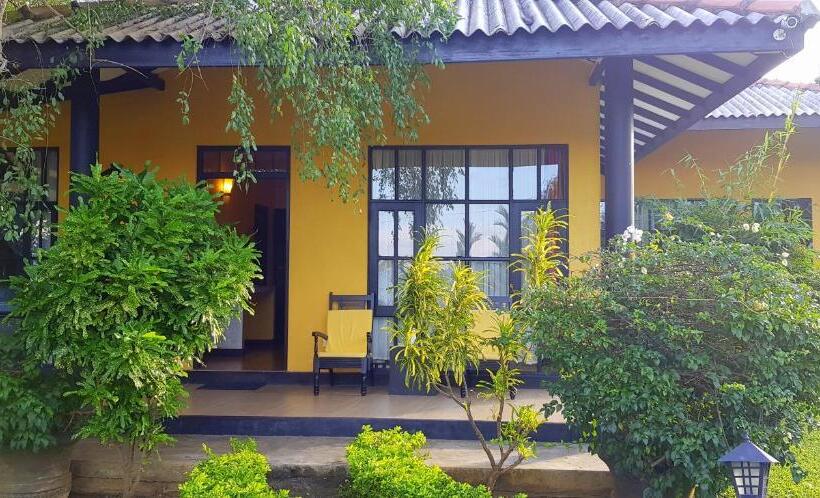Дом 1 Спальня, Flower Garden Lake Resort