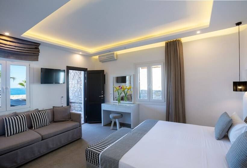 سوئیت جونیور با چشم‌انداز, Tropicana Hotel , Suites & Villas Mykonos