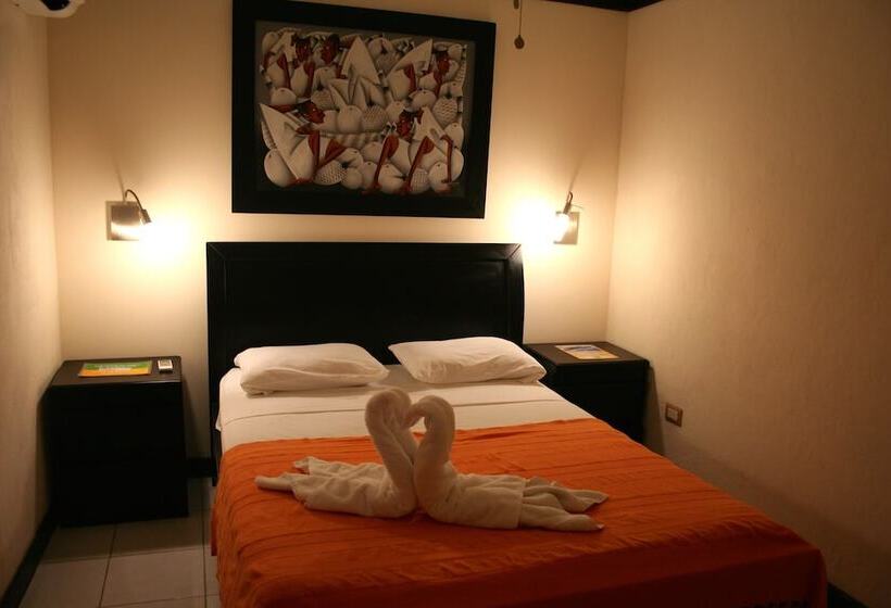Appartamento 1 Camera da Letto Piano Terra, Tuanis Apart