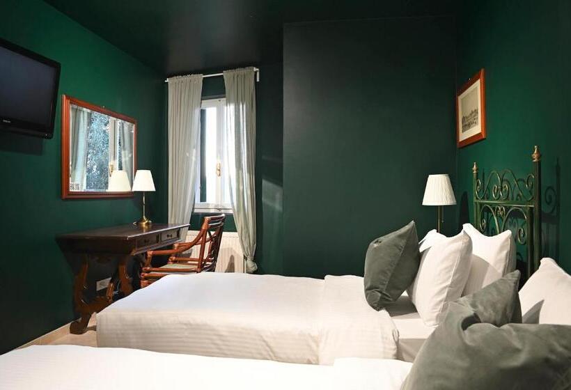 수피리어 테라스 룸, Il Ciocco Hotels
