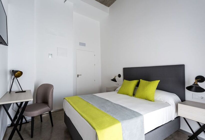 اتاق استاندارد با بالکن, La Puerta De Palacio  Adults Only