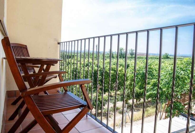 Casa 4 Dormitoris, Casa Rural Cal Modest