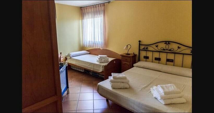 Casa 3 Dormitoris, Casa Rural Cal Modest