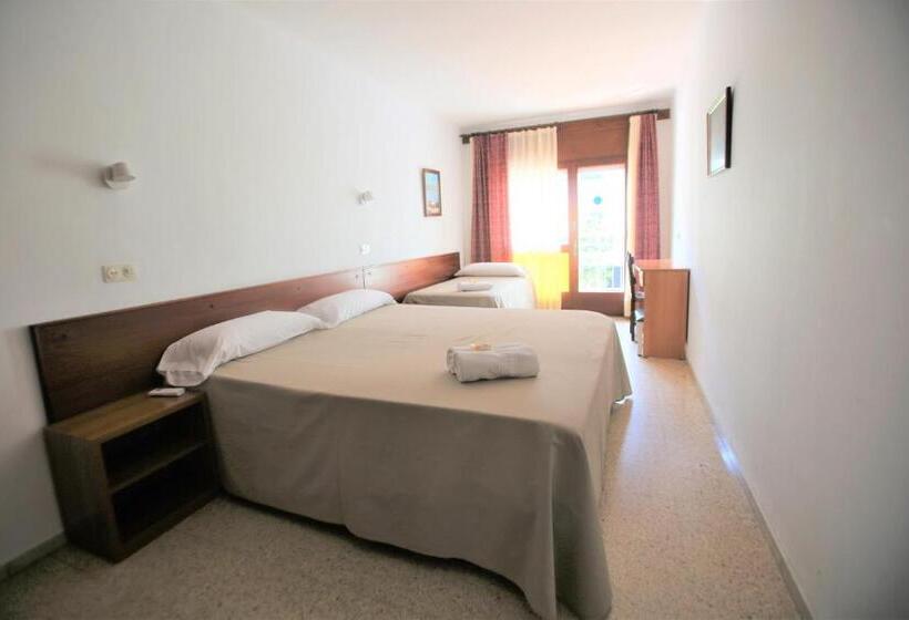 Семейный Номер, Hostel Costa Brava