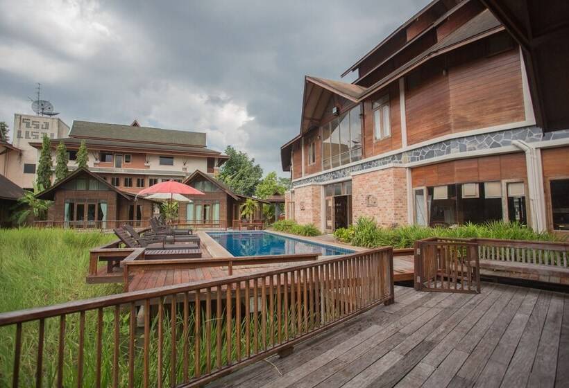 ویلای 3 خوابه, Rice Farm Villa Suratthani