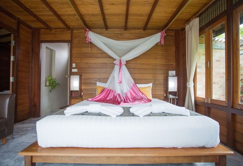 ویلای 3 خوابه, Rice Farm Villa Suratthani
