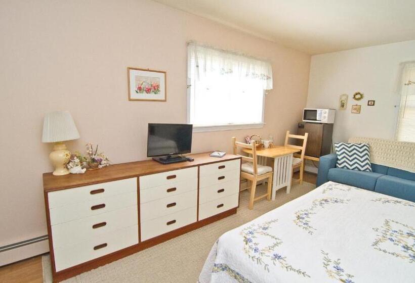 Номер Стандарт Трехместный, Pilgrim's Rest Bed And Breakfast