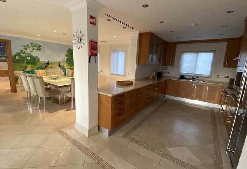 Вилла 4 Спальни, Dunas Douradas Beach Club