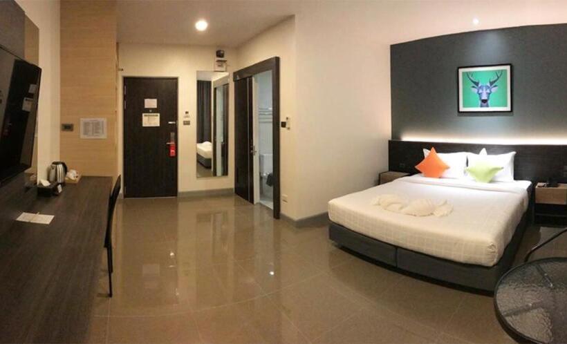 스탠다드 발코니 룸, Clover Hotel Hatyai