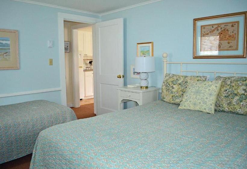 Семейный Номер, Edgartown Commons Vacation Apartments