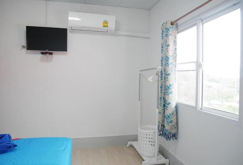 Номер Стандарт, Nawee Guesthouse Sairee