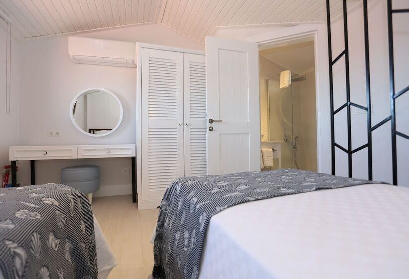 带两个卧室的复式公寓, Alp Suites Pinehill