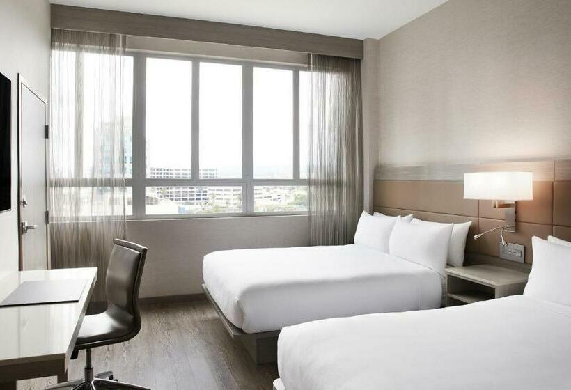 غرفه قياسيه سريرين مزدوجين, Ac Hotel By Marriott Beverly Hills