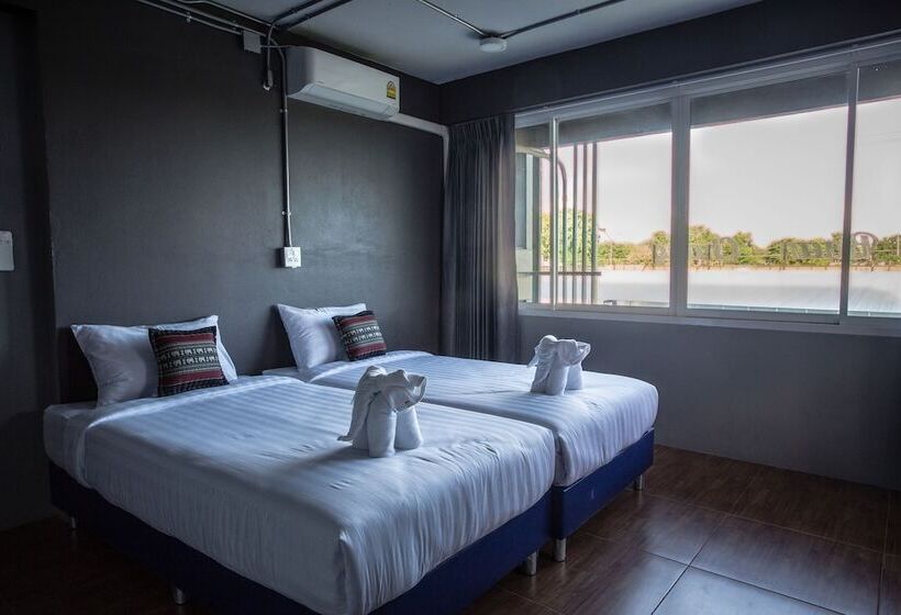اتاق استاندارد, Baan Chang Hotel & Coffee House