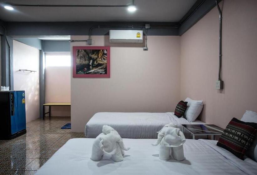 اتاق استاندارد, Baan Chang Hotel & Coffee House