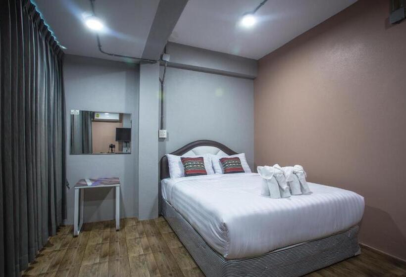 اتاق استاندارد, Baan Chang Hotel & Coffee House