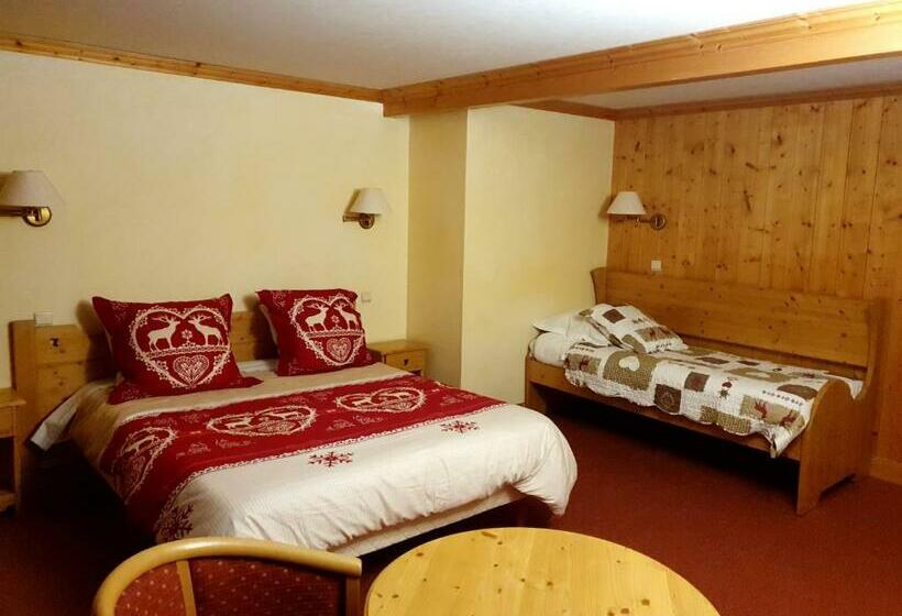 اتاق استاندارد سه تخته با بالکن, Chalet Hotel Le Mont Bisanne