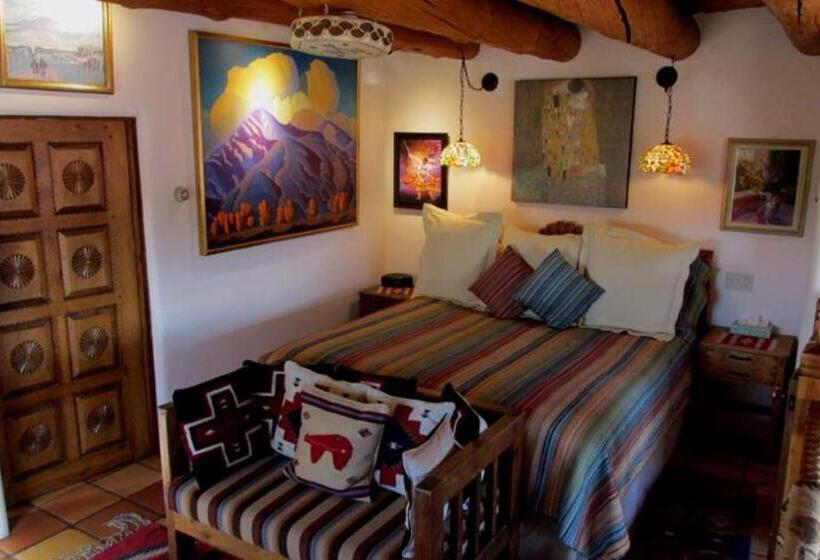 Люкс с гидромассажем, La Dona Luz Inn An Historic B&b
