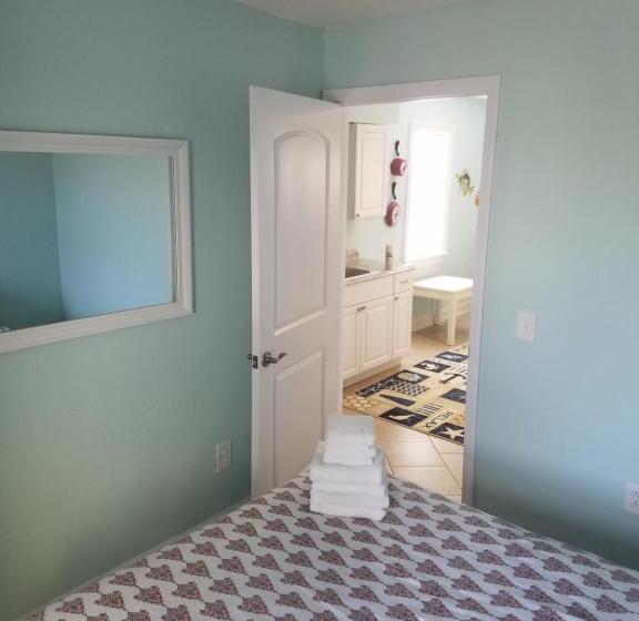 Студия Стандарт, Pierhouse Bed & Breakfast