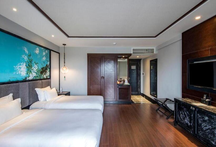 سوییت جونیور با بالکن, Anio Boutique Hotel Hoian