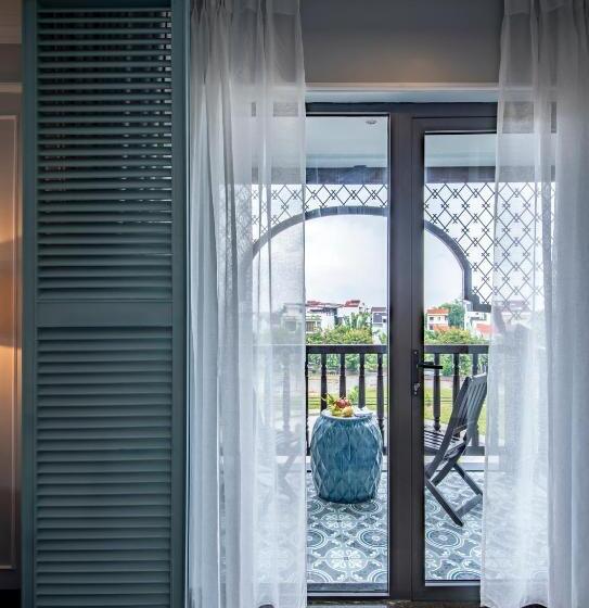 سوئیت با بالکن, Anio Boutique Hotel Hoian