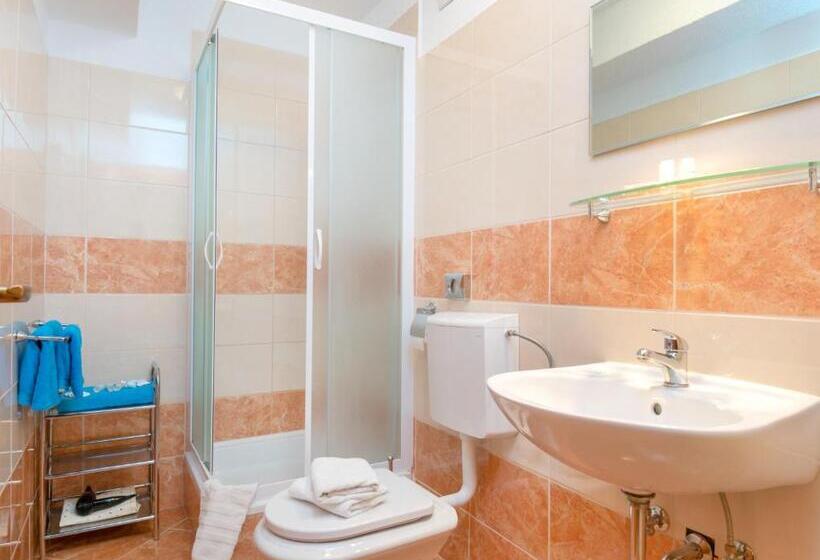 침실 1개 바다 전망 아파트, Apartments Vila Adrijana & Fitness Studio Wolf Bv