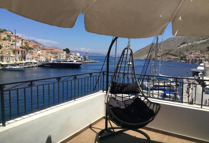 Студио Superior Вид на Море, Captain's Suites