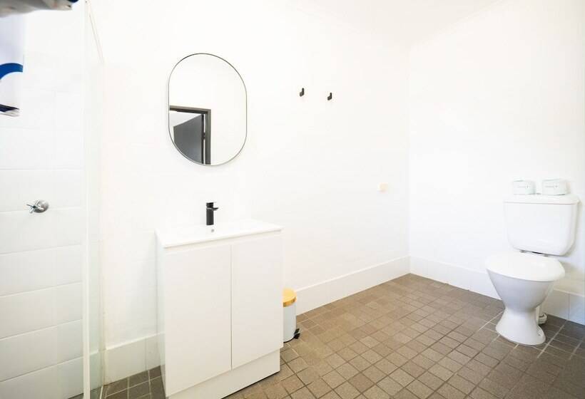 Номер Стандарт, Yha Cape Byron, Byron Bay
