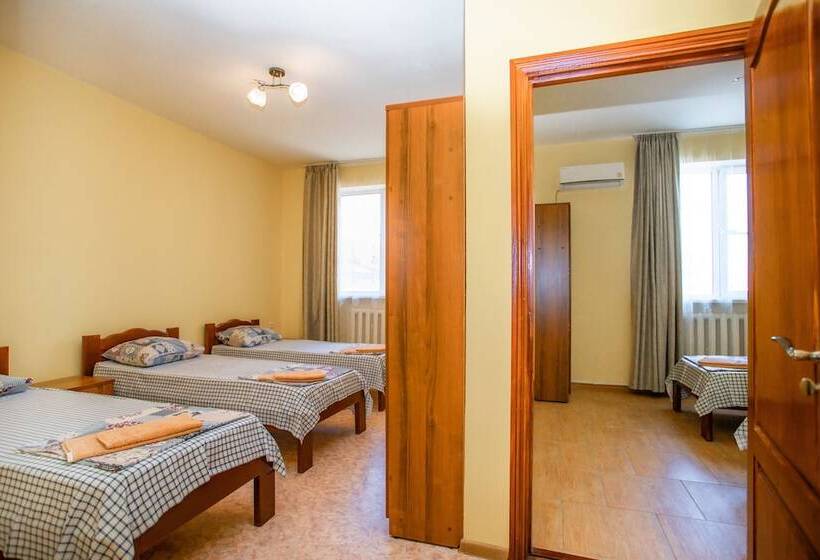 Семейный Номер, Guest House Apelsin