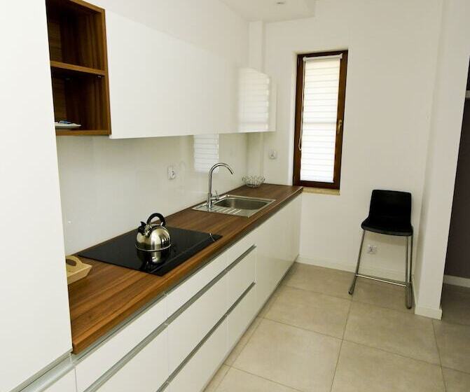 带1个卧室的带阳台的公寓, Poduszka Apartamenty Zdrojowe