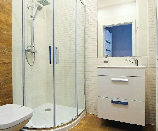 דירה בת חדר שינה 1 עם מרפסת, Poduszka Apartamenty Zdrojowe