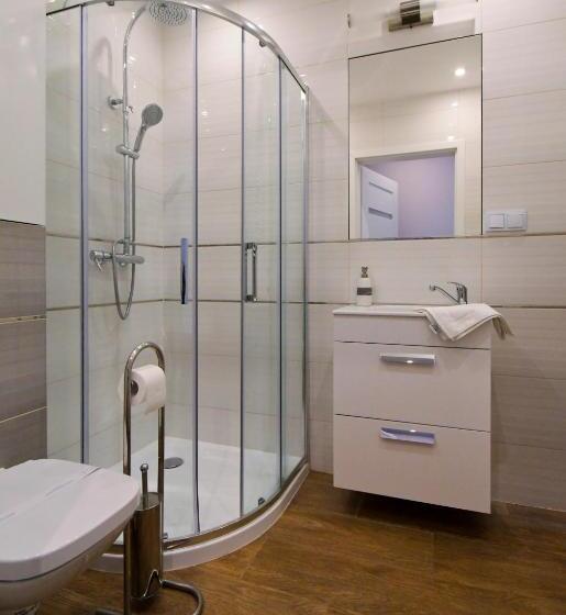 带1个卧室的带阳台的公寓, Poduszka Apartamenty Zdrojowe