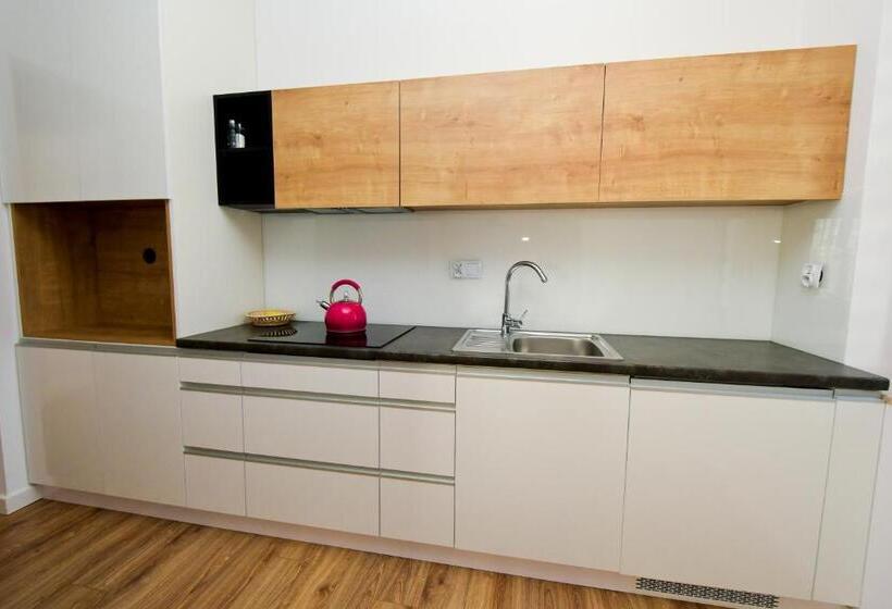 带1个卧室的带阳台的公寓, Poduszka Apartamenty Zdrojowe